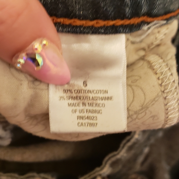 Distressed denim skirt from Old Navy, size 6 - Picture 5 of 5